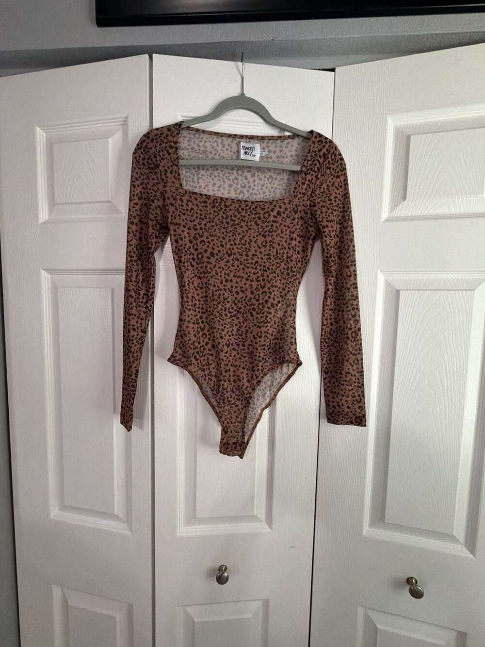 Princess Polly Cheetah Print Square Neck Mesh Long Sleeve Bodysuit Size US 4
